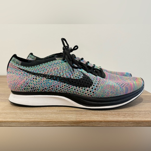 Nike Flyknit Racer - Multi-colour - Size 9 - Picture 4 of 6